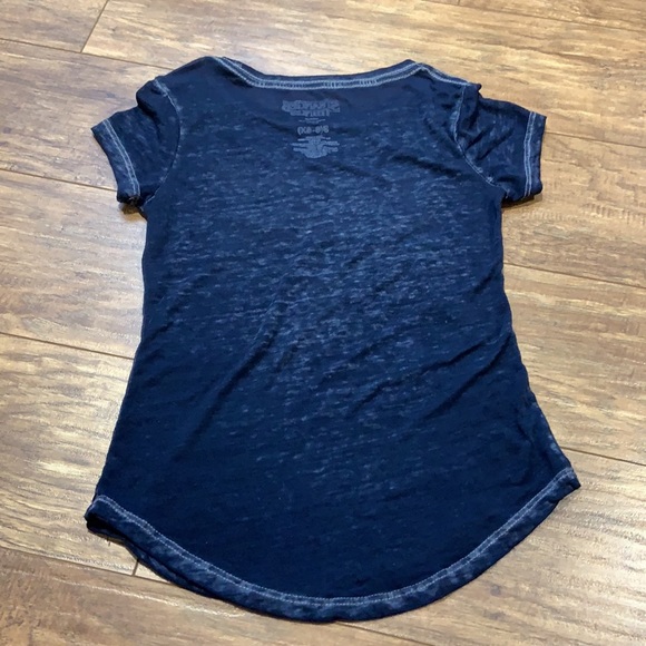 Stranger Things Netflix lightweight t-shirt - Picture 6 of 6